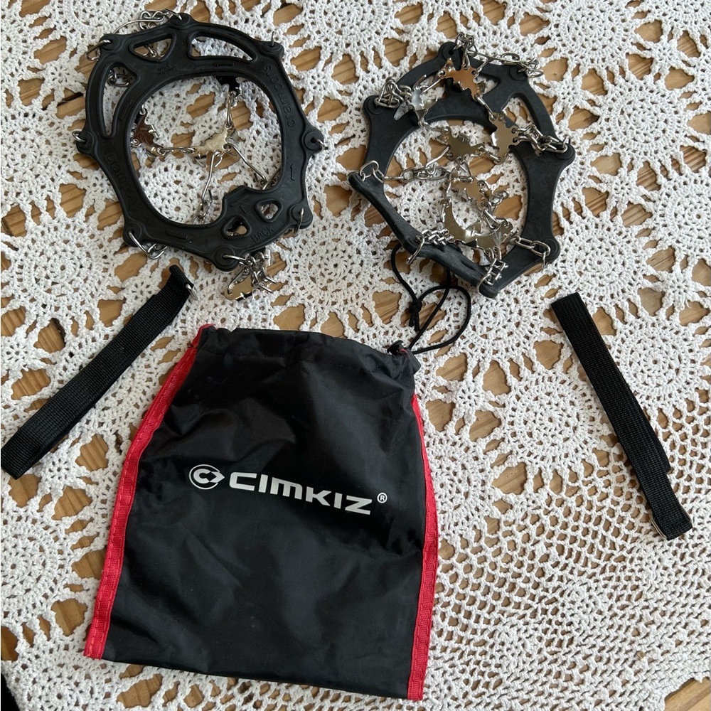 CIMKIZ Ice Traction Cleats Snow Grips Crampon Size Large NEW.